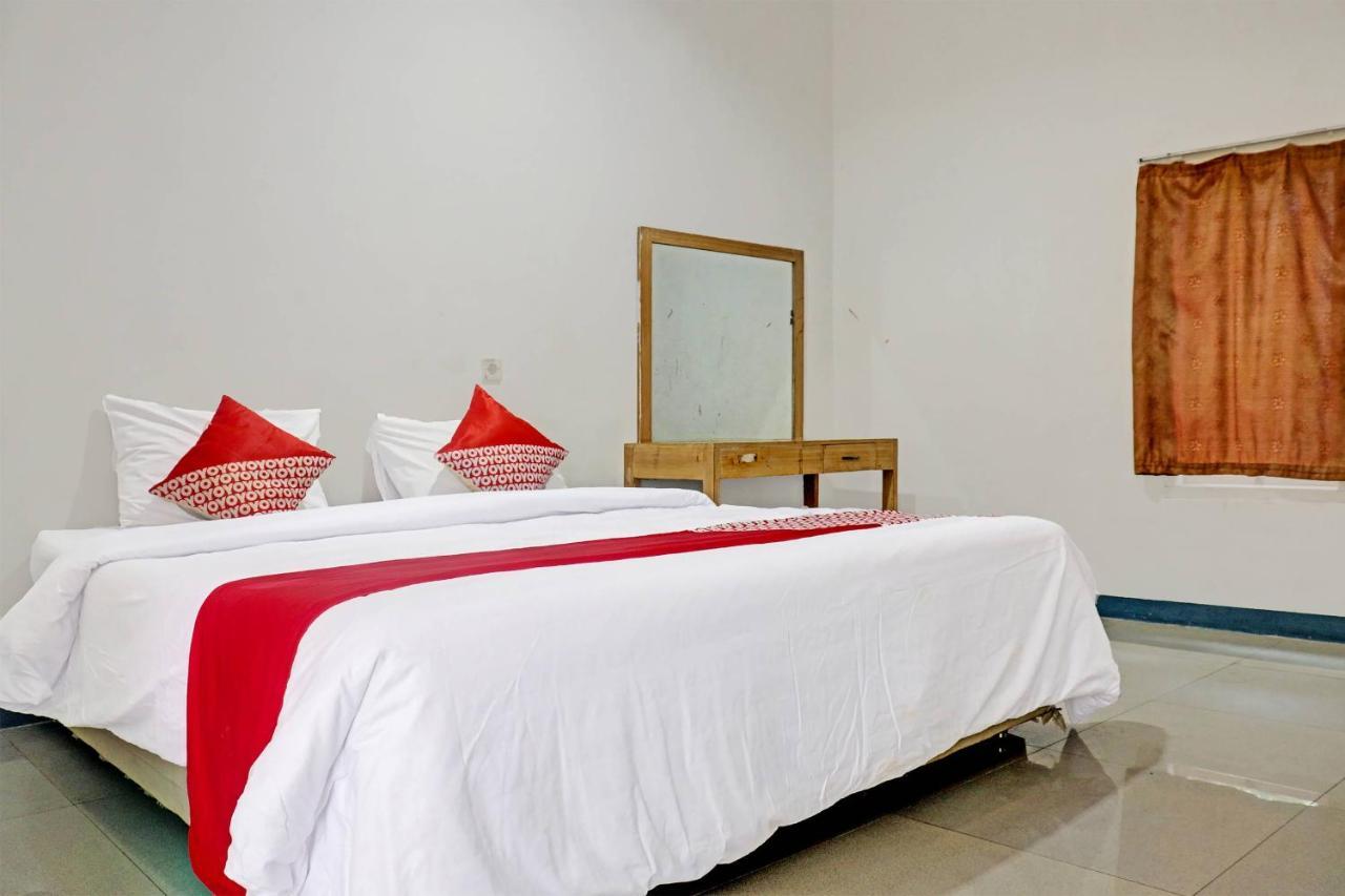 Oyo 90483 Homestay Permata Syariah Bangko Экстерьер фото