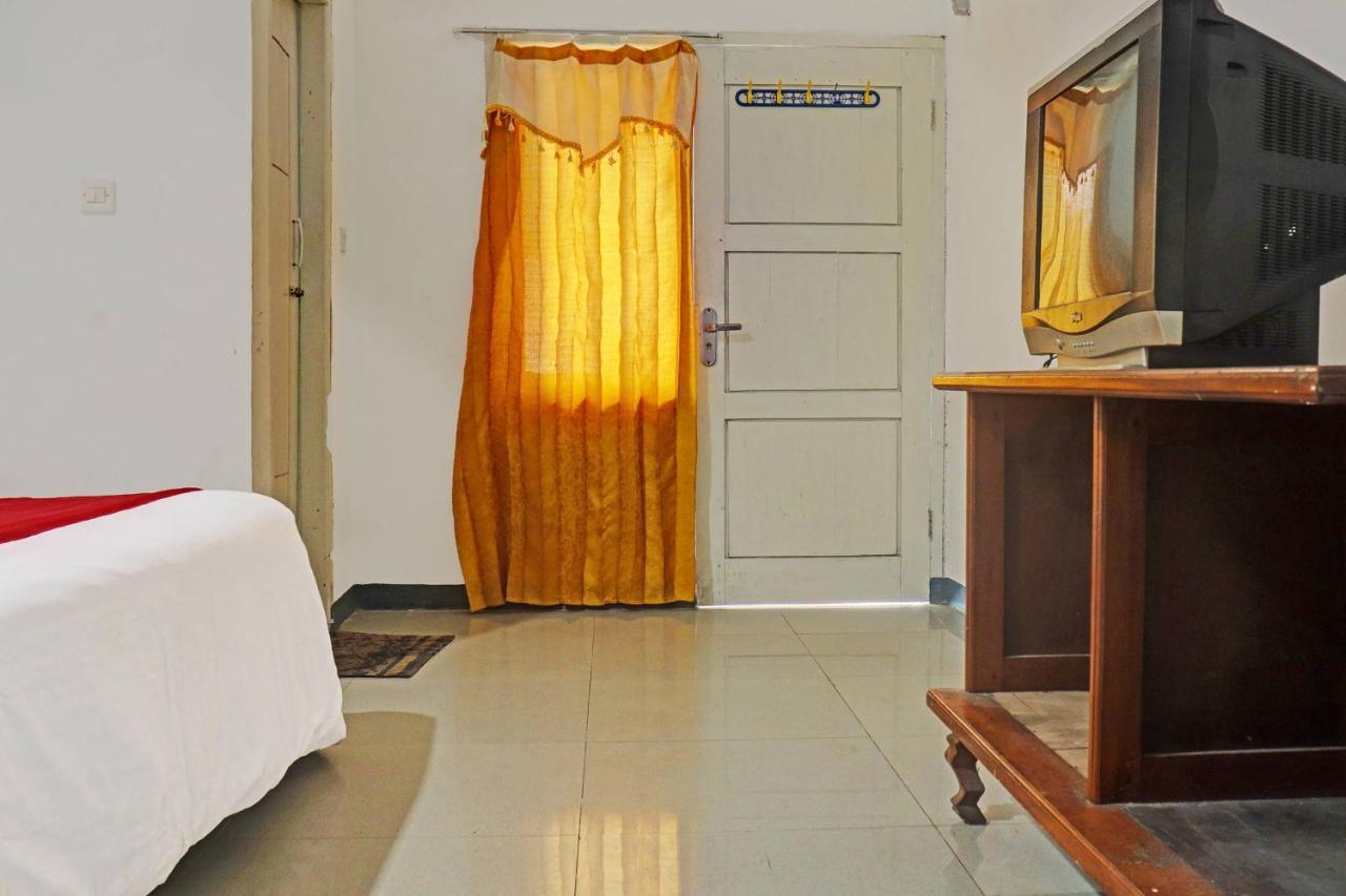 Oyo 90483 Homestay Permata Syariah Bangko Экстерьер фото